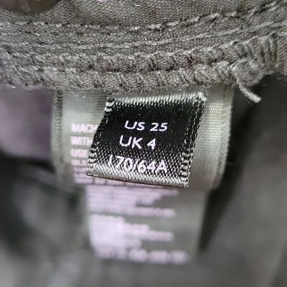 We The Free Ma Cherie CRVY Black Flare Tie Back Jeans Size 25 - Picture 6 of 9